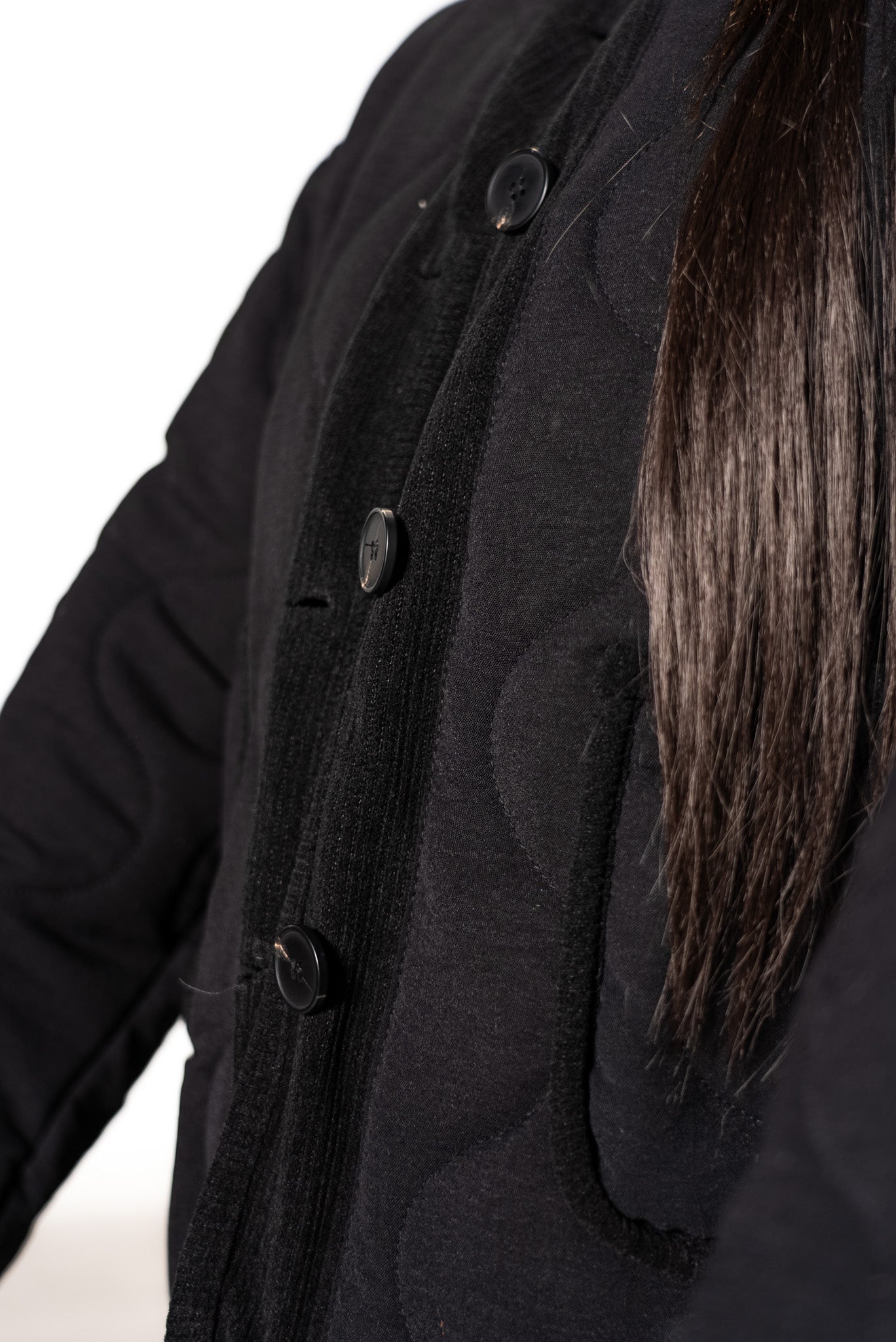 Veste noire à boutons